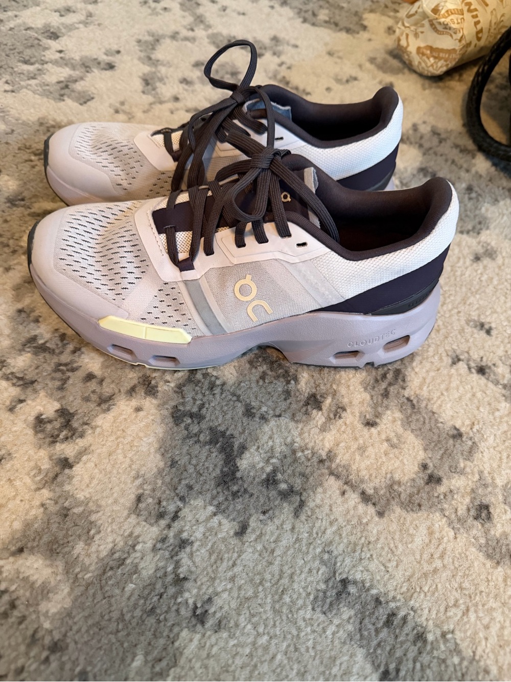 On Running Cloudpulse Women’s Shoes 6.5